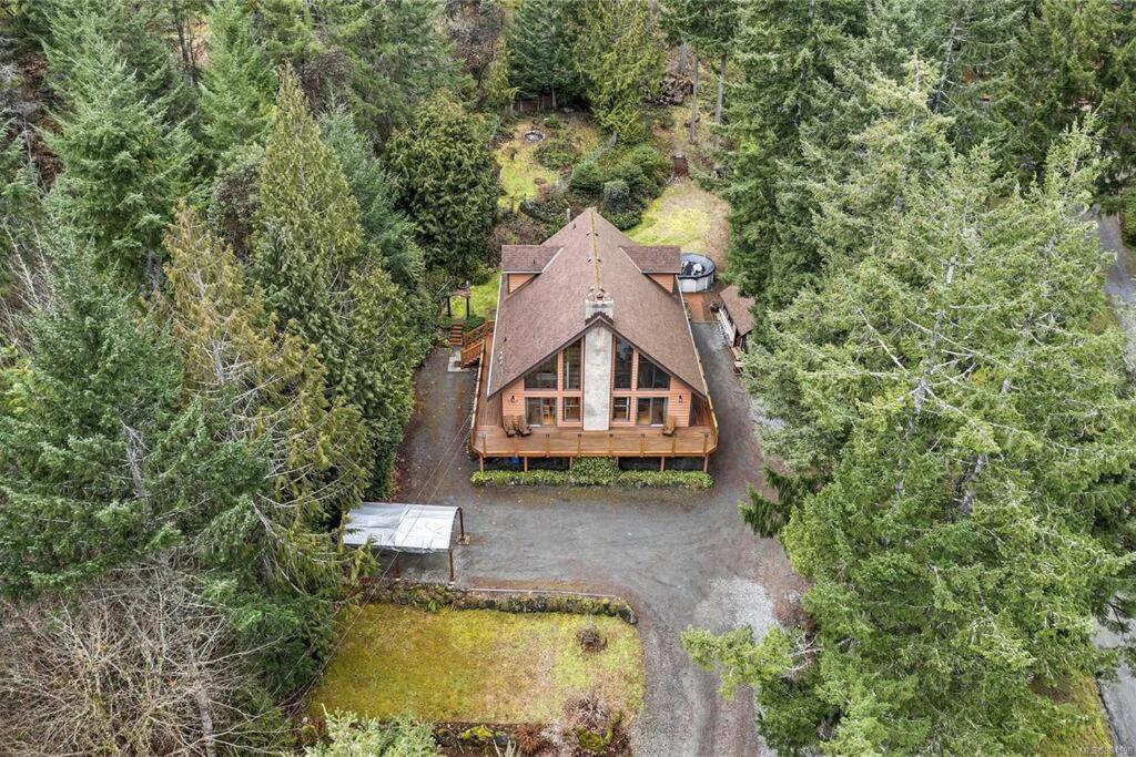 Chalet Style Cottage Near Shawnigan Lake Exterior foto